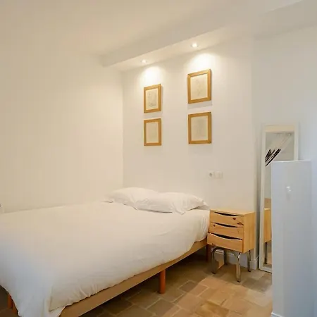 Apartment Maison Au Coeur Du Marais - Ii